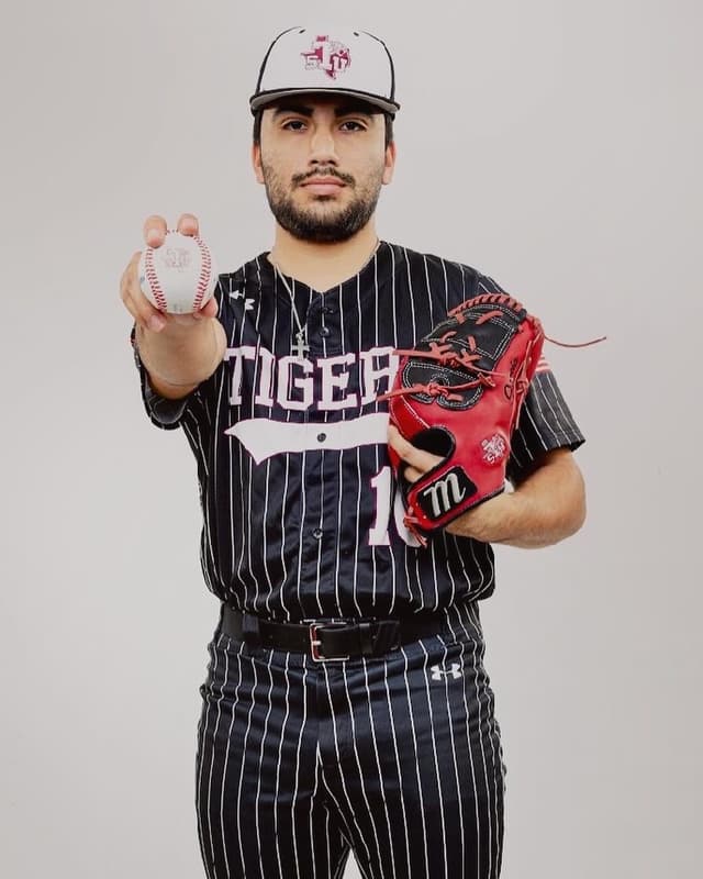 Coach Isaac Garcia